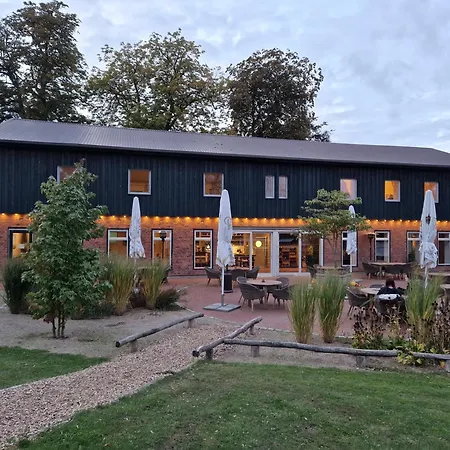 Safarizelt Maribor Belau