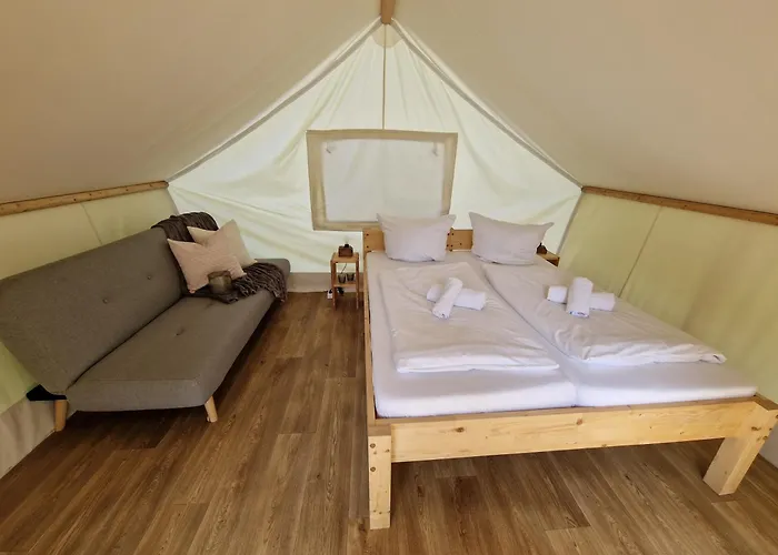 Safarizelt Maribor *